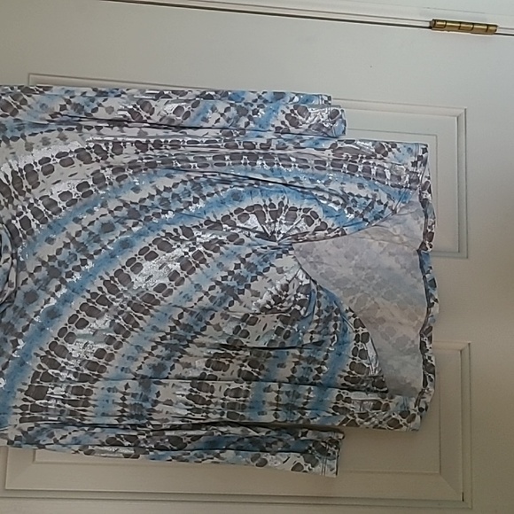 Ruby Road top from Dillard's size Petite  Med. NEVER WORN  NEW NO TAG - Picture 5 of 5